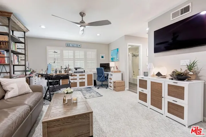 13121 Mindanao Way 4, Marina Del Rey, California 90292