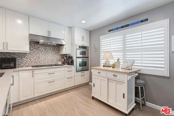 13121 Mindanao Way 4, Marina Del Rey, California 90292