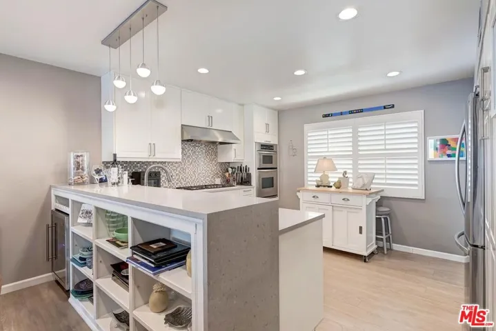 13121 Mindanao Way 4, Marina Del Rey, California 90292