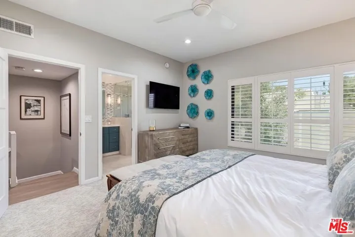 13121 Mindanao Way 4, Marina Del Rey, California 90292