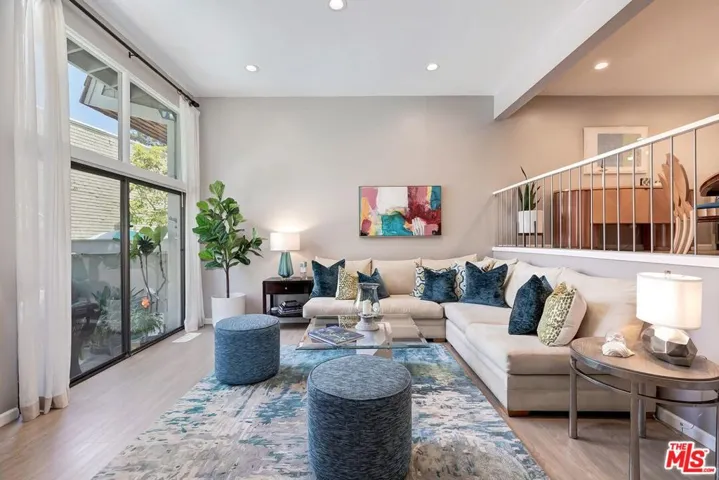 13121 Mindanao Way 4, Marina Del Rey, California 90292