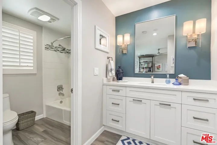 13121 Mindanao Way 4, Marina Del Rey, California 90292
