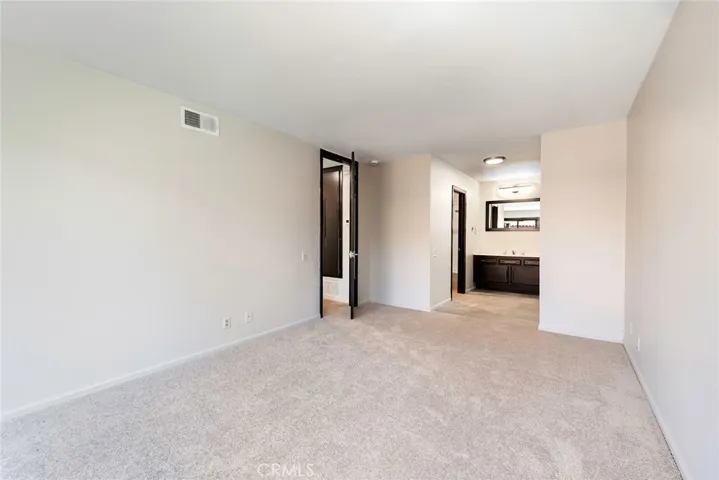 Upstairs Jr Suite
