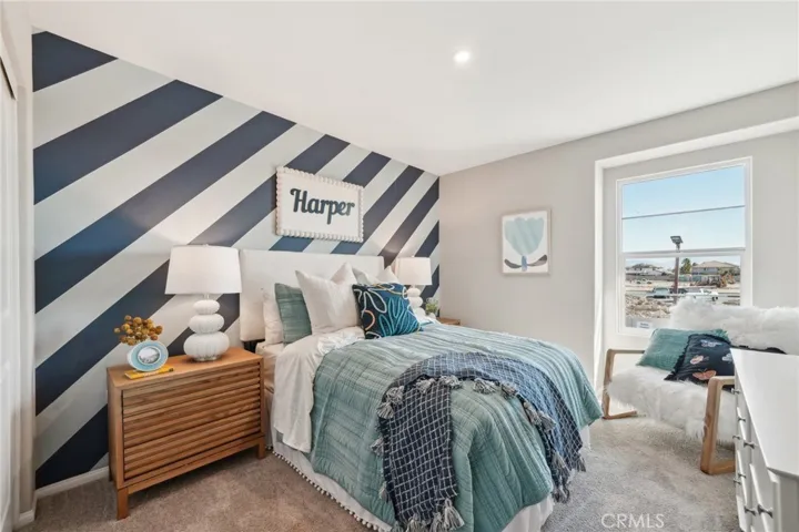 MODEL HOME