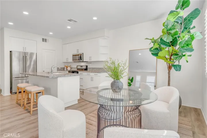 928 E Twill Court, Anaheim, California 92802