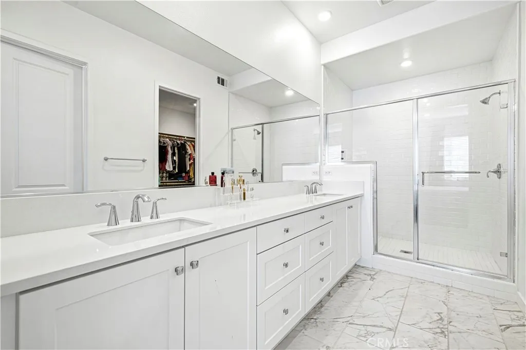Primary Bath Upstairs