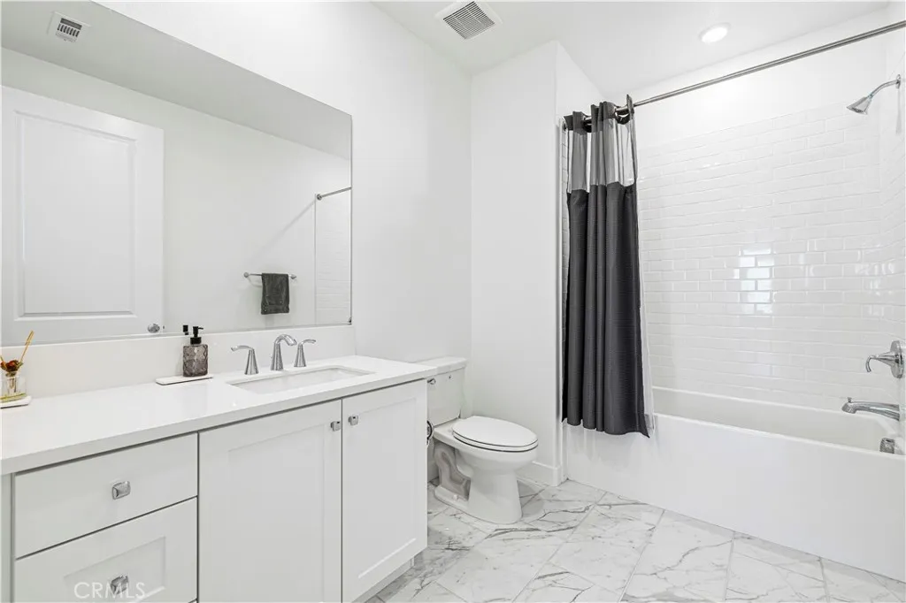Downstairs Bathroom