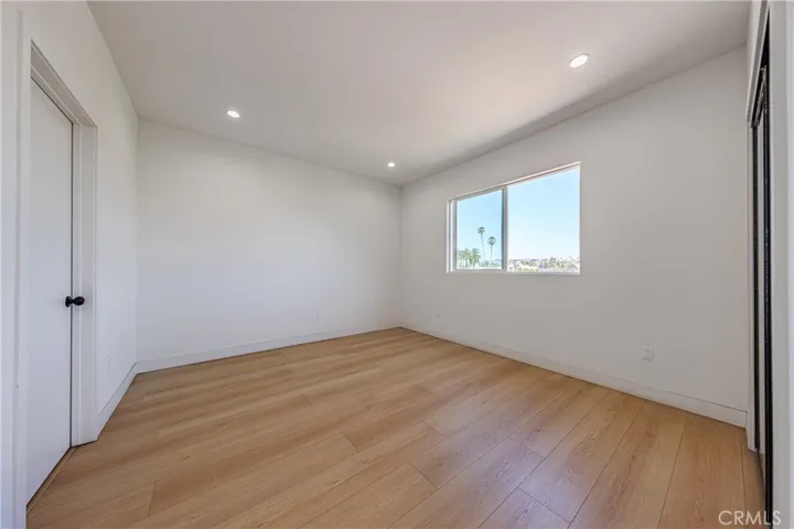 2847 S Victoria, Los Angeles, California 90016