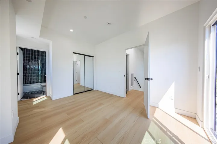 2847 S Victoria, Los Angeles, California 90016