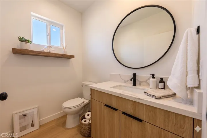 2847 S Victoria, Los Angeles, California 90016