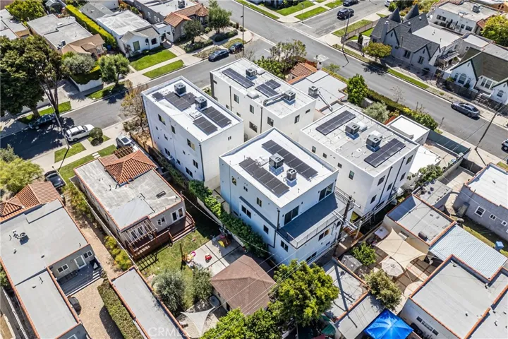 2847 S Victoria, Los Angeles, California 90016