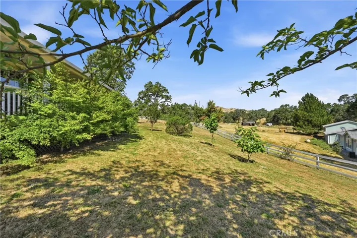yard with front porch