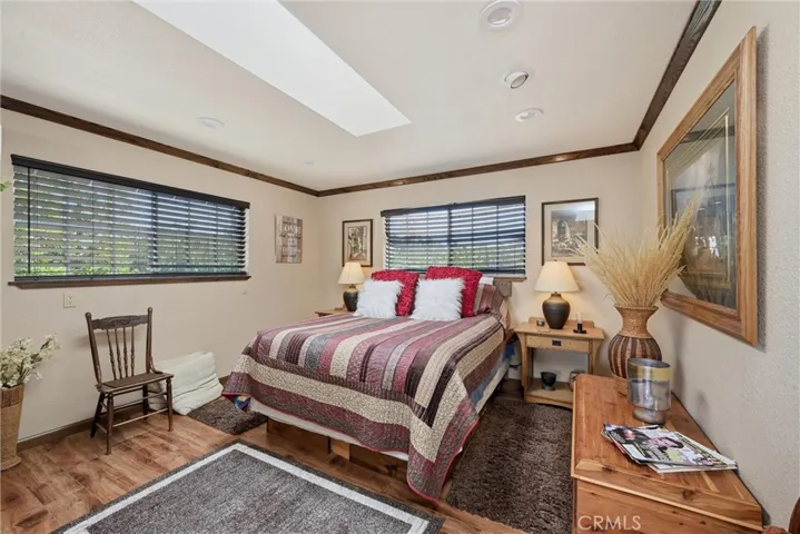 ADU bedroom w/skylight