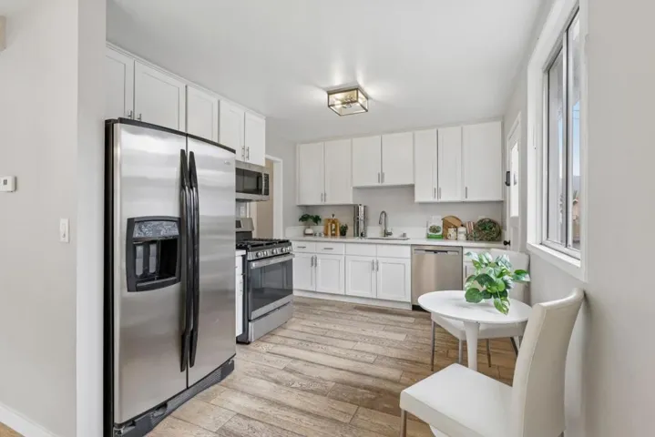 867 Serena Drive, Pacifica, California 94044
