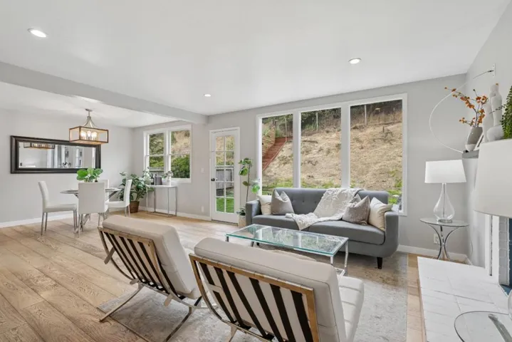 867 Serena Drive, Pacifica, California 94044
