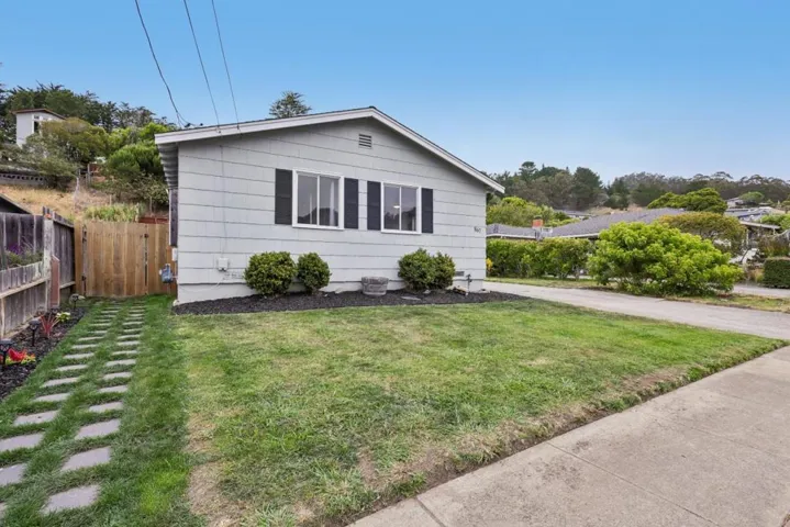 867 Serena Drive, Pacifica, California 94044