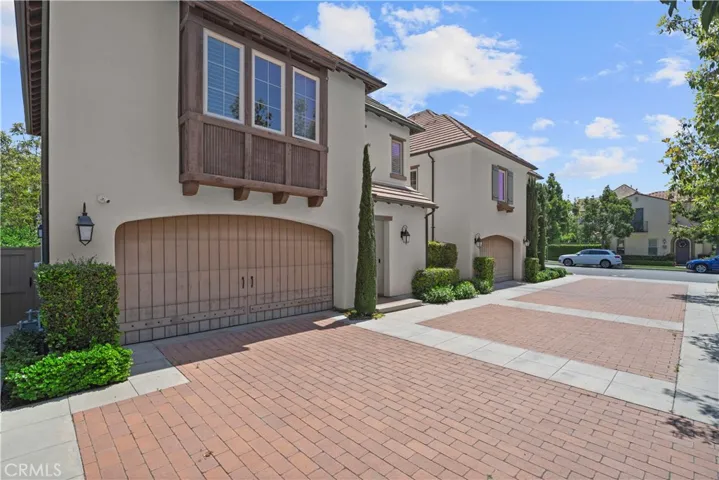 99 Hanging Gdn, Irvine, California 92620