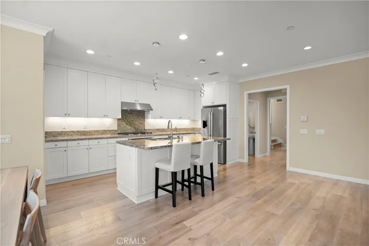 99 Hanging Gdn, Irvine, California 92620