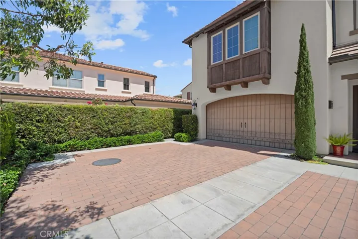 99 Hanging Gdn, Irvine, California 92620
