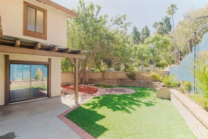 1063 Corbett Lane, Simi Valley, California 93065