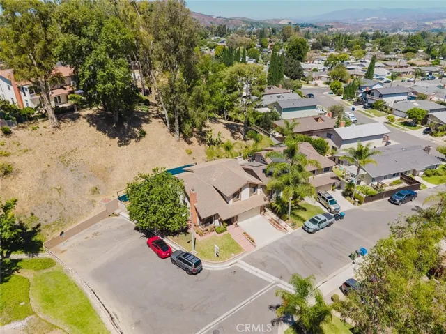 1063 Corbett Lane, Simi Valley, California 93065