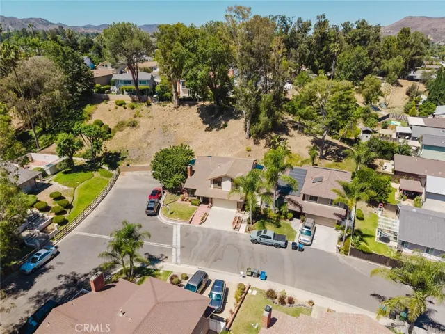 1063 Corbett Lane, Simi Valley, California 93065