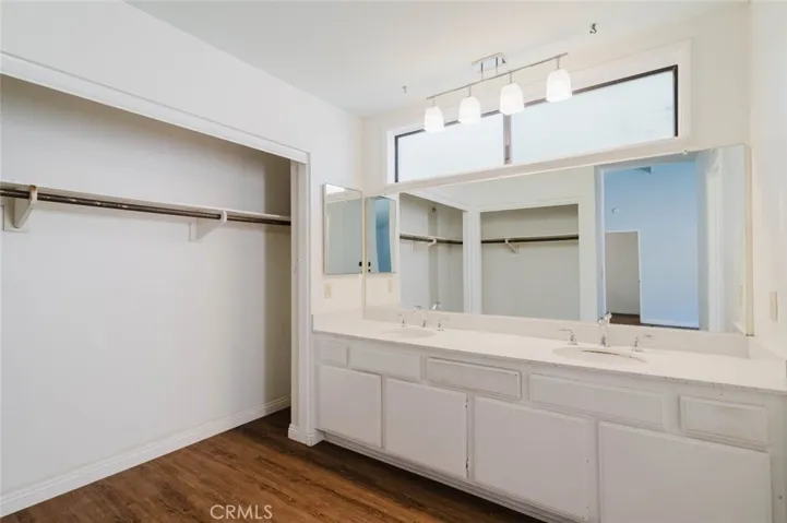 1063 Corbett Lane, Simi Valley, California 93065