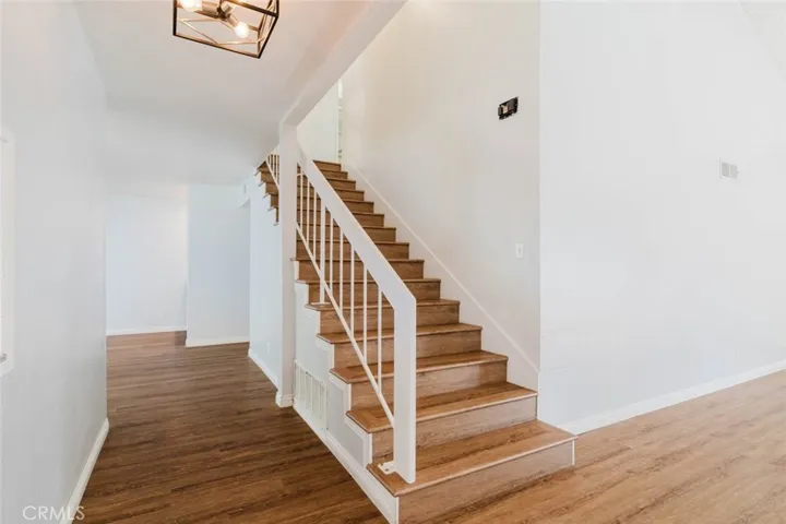 1063 Corbett Lane, Simi Valley, California 93065