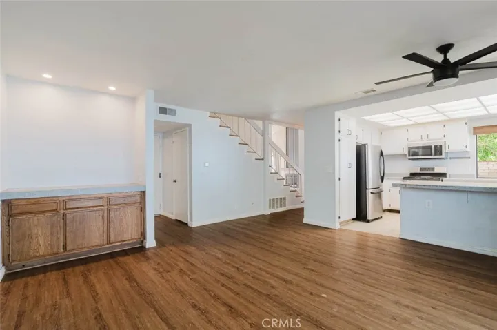 1063 Corbett Lane, Simi Valley, California 93065