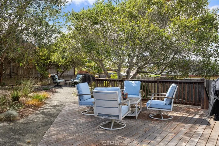 Great for grilling and outdoor dining