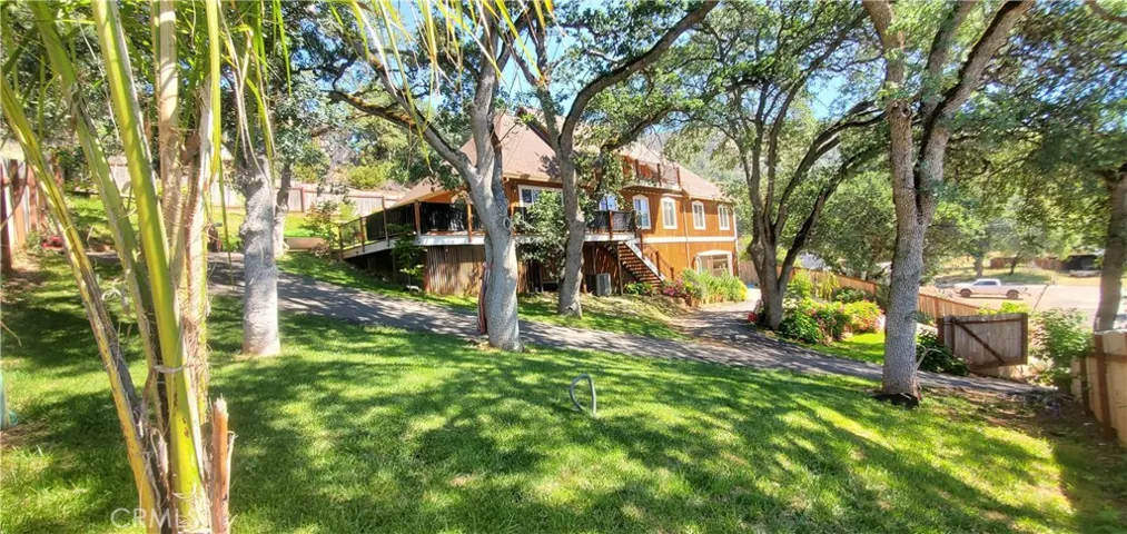 10458 Chatten Court, Clearlake Oaks, California 95423