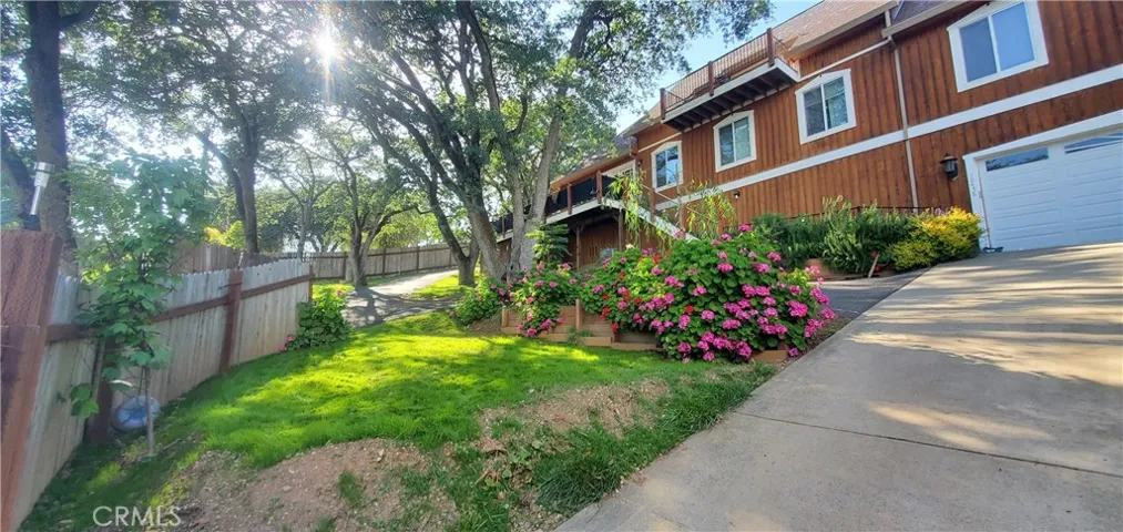 10458 Chatten Court, Clearlake Oaks, California 95423
