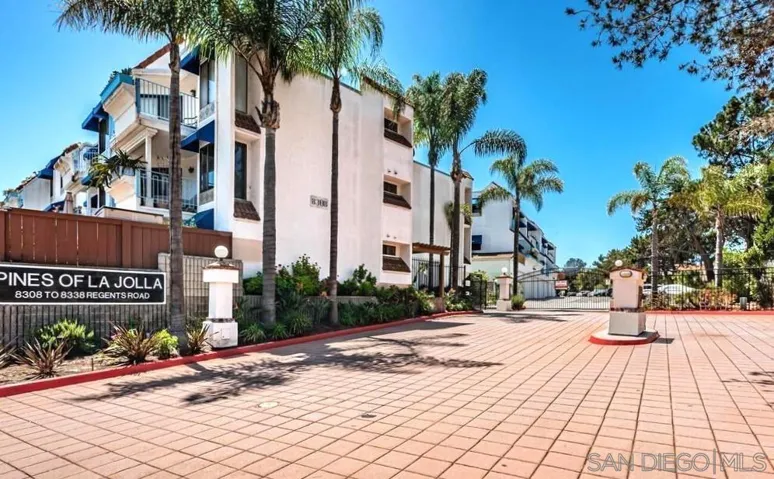 8338 Regents Rd 3o, San Diego, California 92122