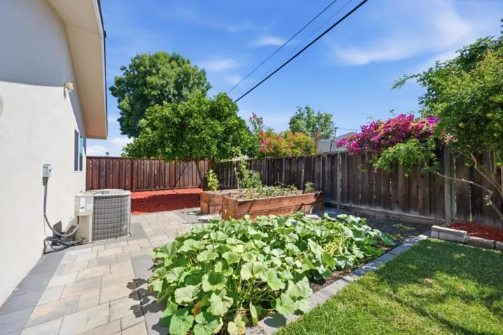 2179 Fordham Drive, Santa Clara, California 95051