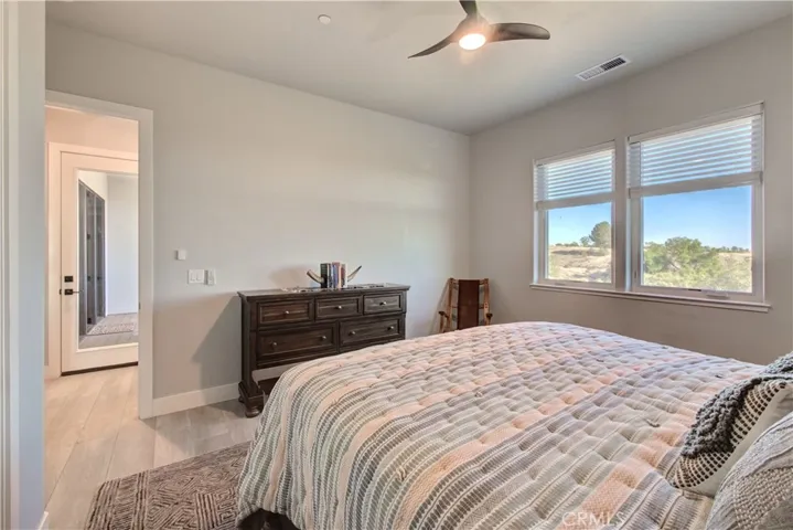 3159 Summit Ridge Terrace, Chico, California 95928