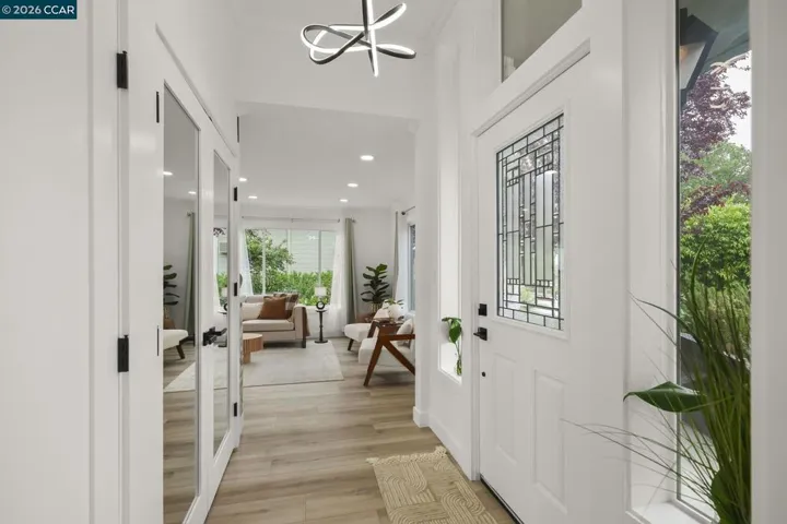 3333 Tice Creek Drive 4, Walnut Creek, California 94595
