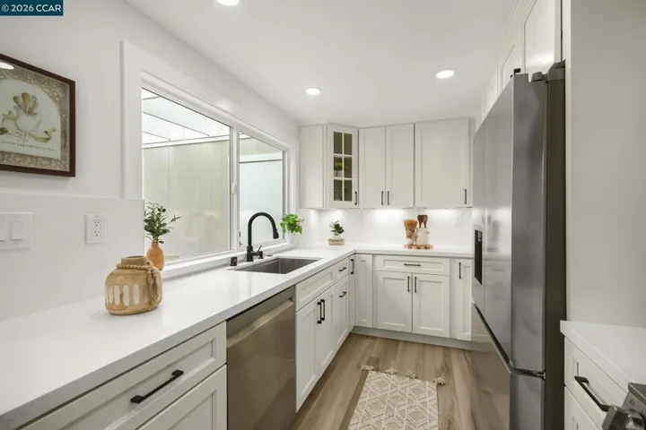 3333 Tice Creek Drive 4, Walnut Creek, California 94595