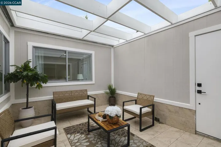 3333 Tice Creek Drive 4, Walnut Creek, California 94595