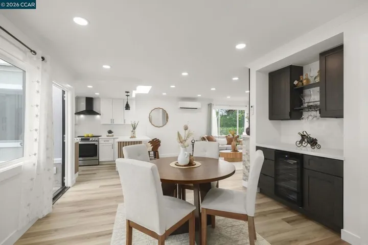 3333 Tice Creek Drive 4, Walnut Creek, California 94595