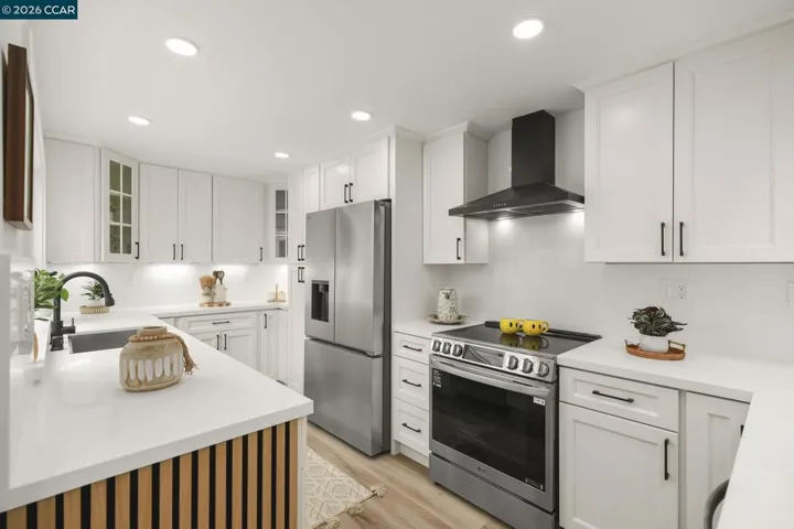3333 Tice Creek Drive 4, Walnut Creek, California 94595