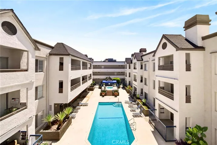 300 N El Molino 316, Pasadena, California 91101