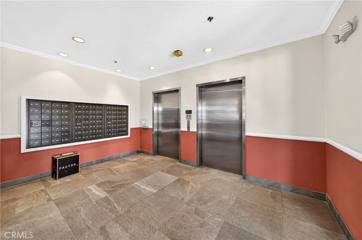 300 N El Molino 316, Pasadena, California 91101