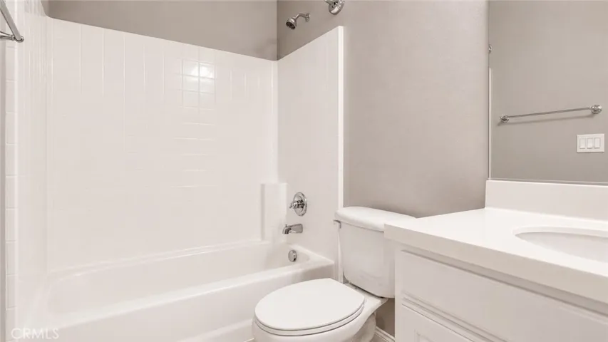 5429 Strand 103, Hawthorne, California 90250