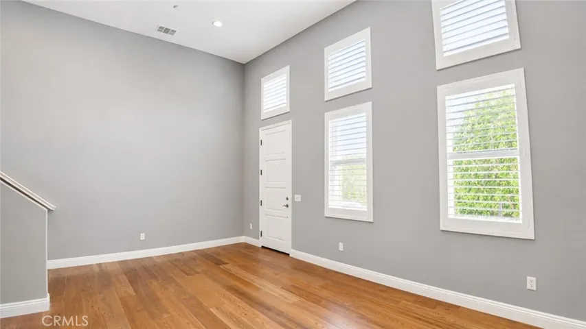5429 Strand 103, Hawthorne, California 90250