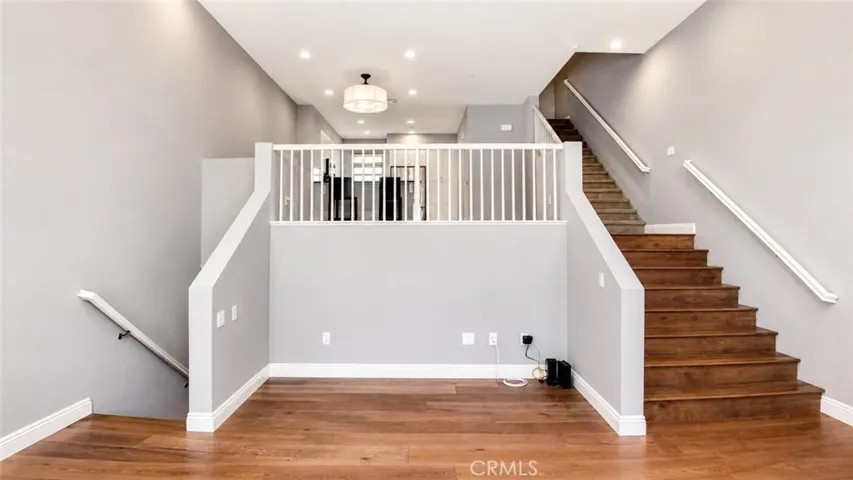 5429 Strand 103, Hawthorne, California 90250