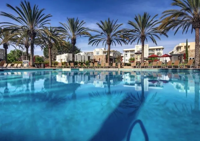 5429 Strand 103, Hawthorne, California 90250