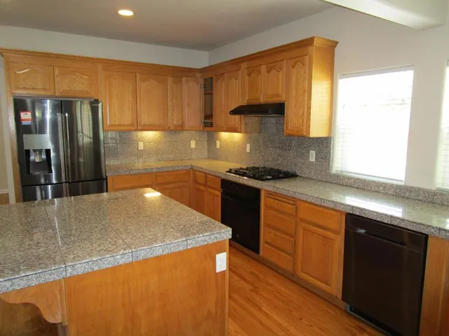 1721 Monte Vista Drive, Hollister, California 95023