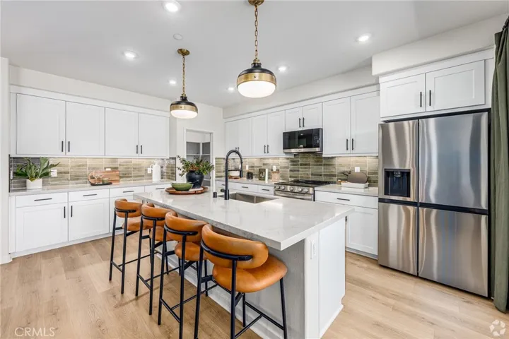 545 Gregory Way, Glendora, California 91740