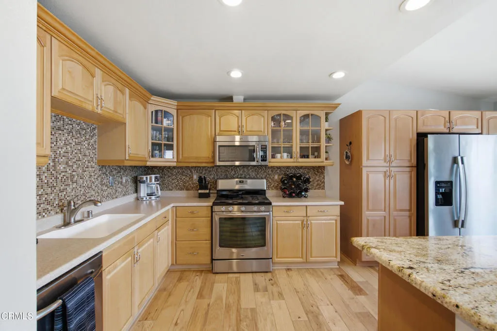 13_kitchen