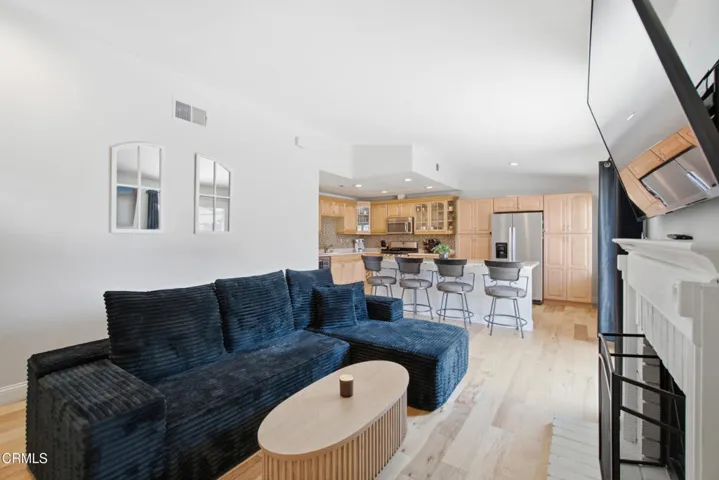 10_living room